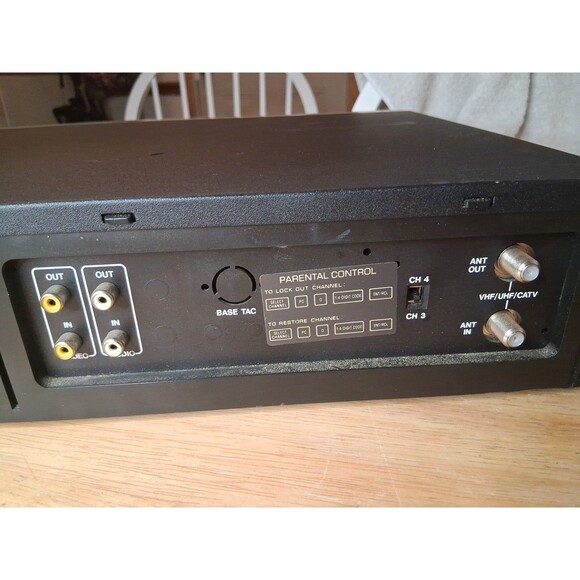 Zenith VR 1801-1 VCR VHS HQ Player Video Recorder | Powers On | Untested - Picture 5 of 6